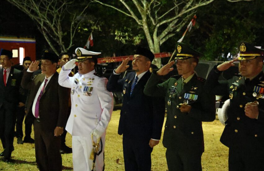 Apel Renungan Suci dan Ziarah Makam Pahlawan, Bupati Tanah Bumbu Hormati Jasa Pahlawan