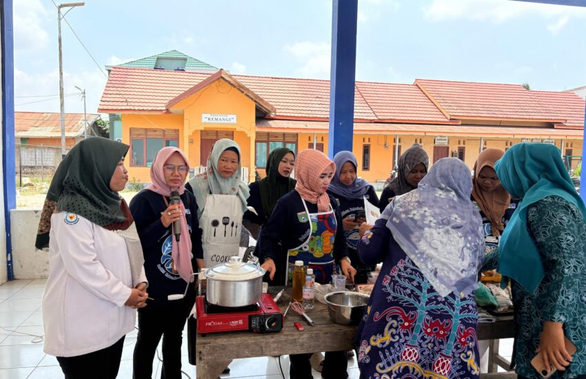Sekolah Pangan Tanah Bumbu, Bupati Andi Rudi Latif Dorong Inovasi Olahan Ikan untuk Ekonomi Keluarga dan Pencegahan Stunting